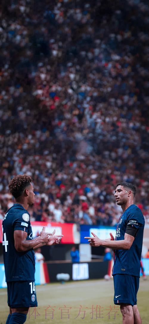 斯基拉:巴黎圣日耳曼仍对免签拉莫斯感兴趣 斯基拉:巴黎圣日耳曼仍对免签拉莫斯感兴趣